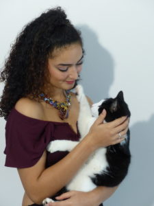 Alicia collier rouge